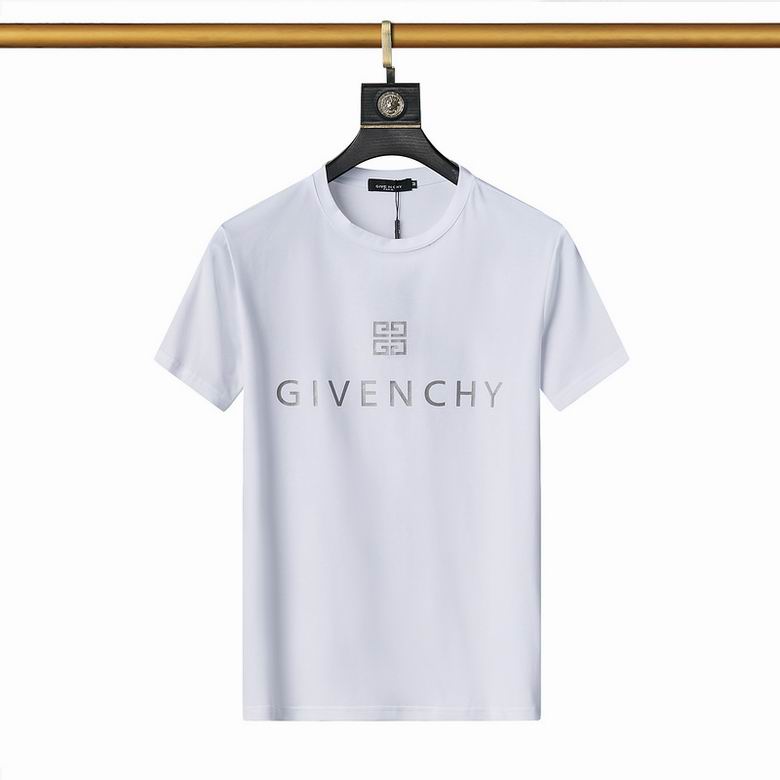 Givenchy T 8q 0506