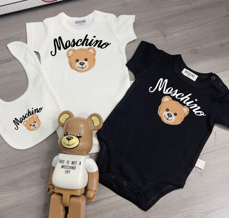 Moschino sz59 66 73 80 85 90 09