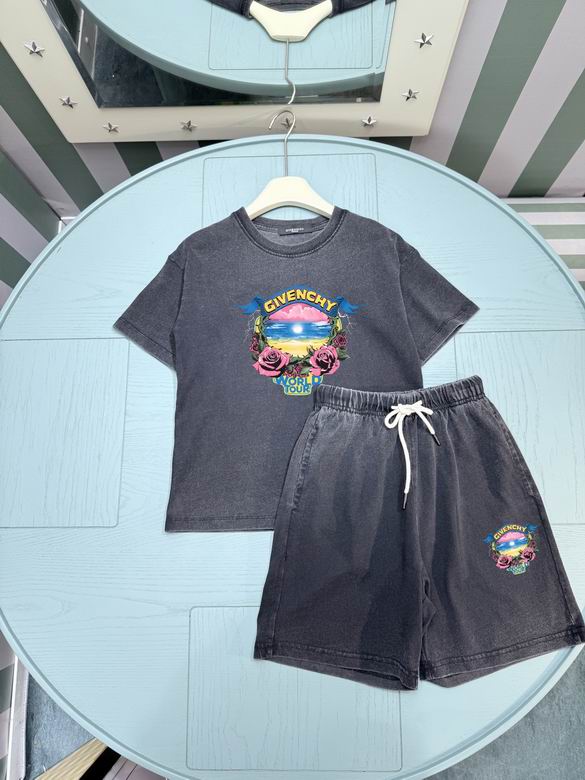 Givenchy sz110-160 28