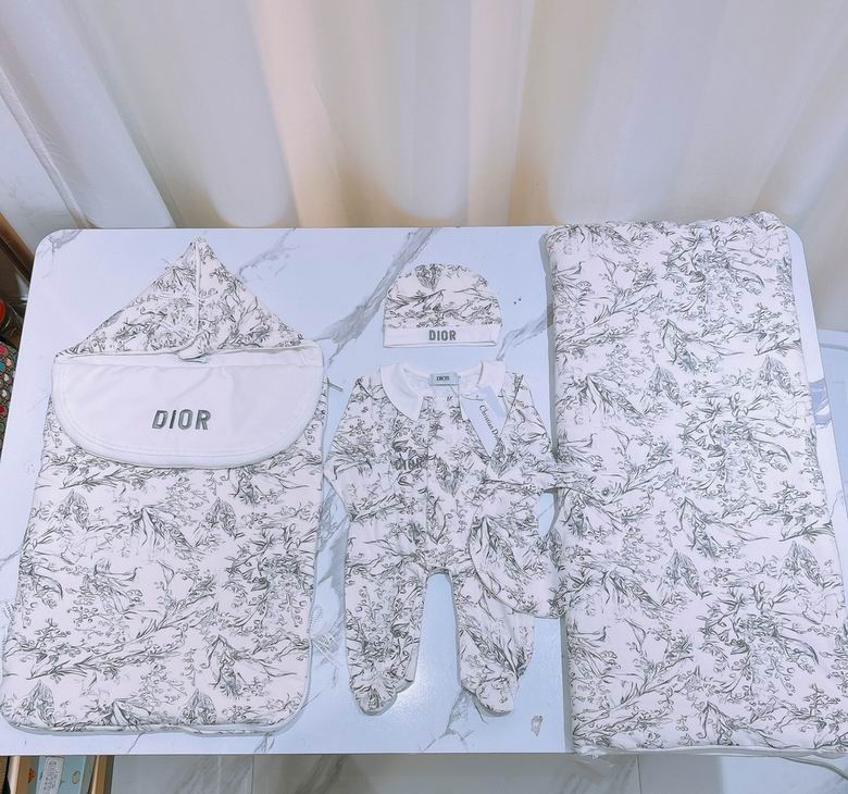 Dior sz0-3 3-6 6-9 9-12 12-18 63