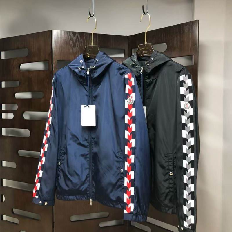 Moncler sz1-5 8qx207