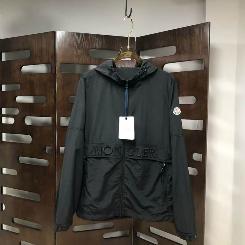 Moncler sz1-5 8qx214