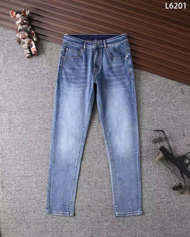 LV sz29-42 8qxL6201