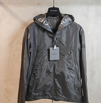 Moncler sz1-5 26yr140