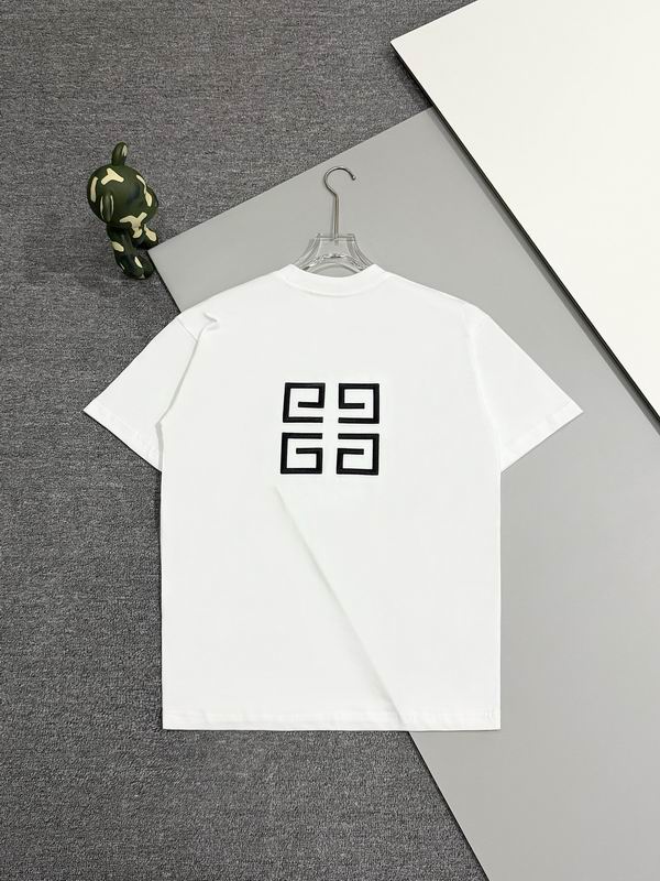 Givenchy T m6t 0722