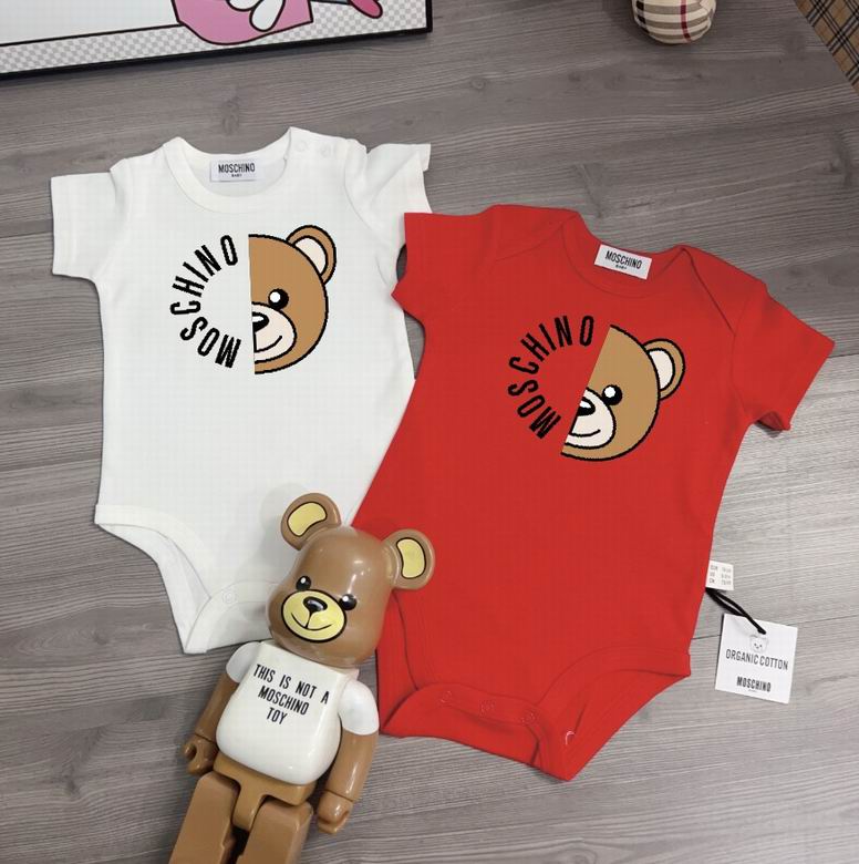 Moschino sz59 66 73 80 85 90 23