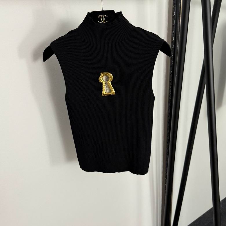 Schiaparelli Uniform 99