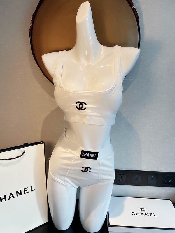 Chanel S-XL 152