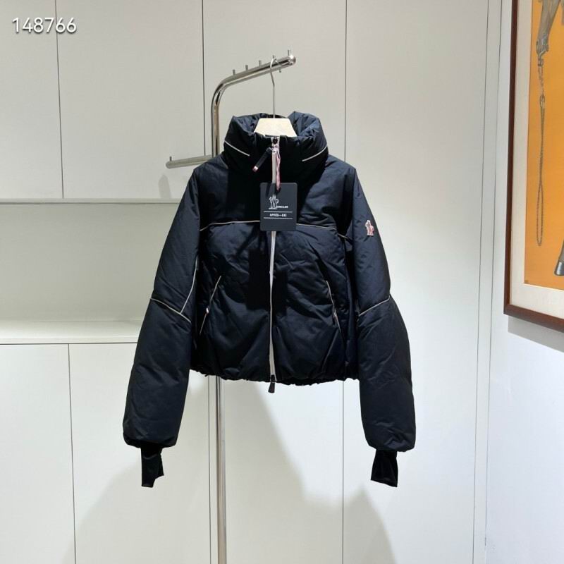 Moncler sz0-3 26yr25