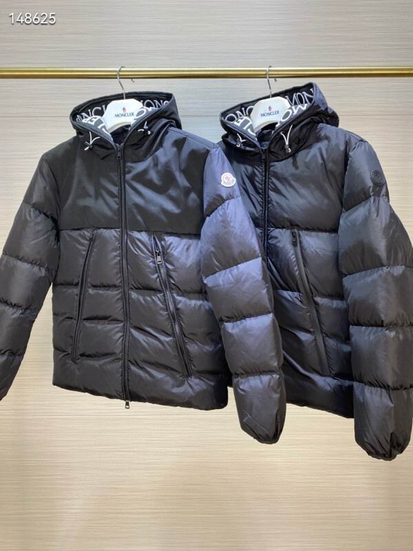 Moncler sz1-5 26yr52