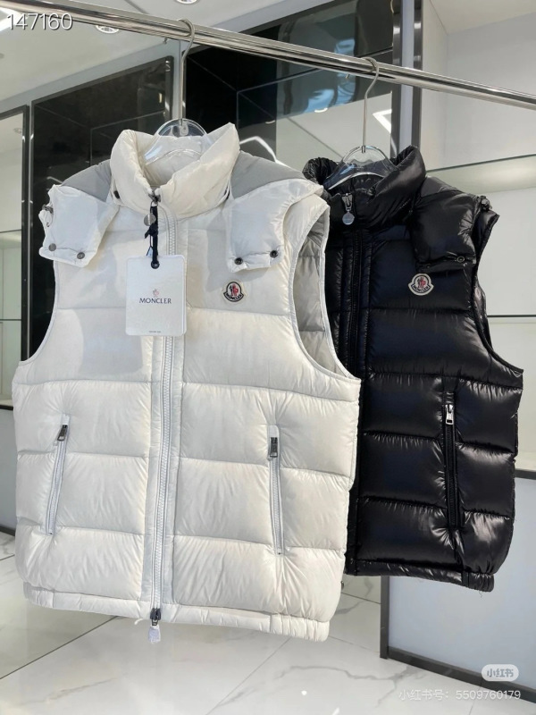 Moncler sz1-5 26yr87