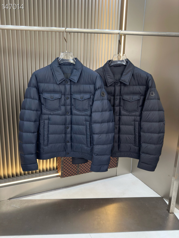 Moncler sz1-5 26yr96