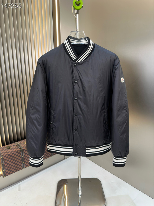 Moncler sz1-5 26yr97