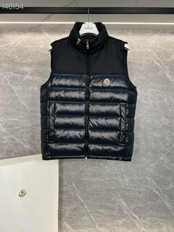 Moncler sz1-5 26yr117