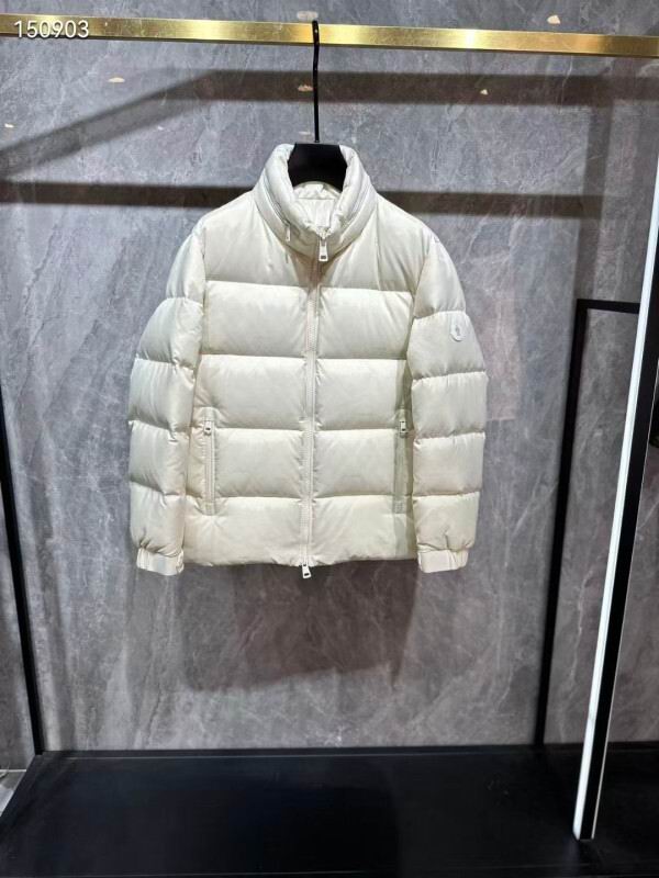 Moncler sz1-5 26yr245