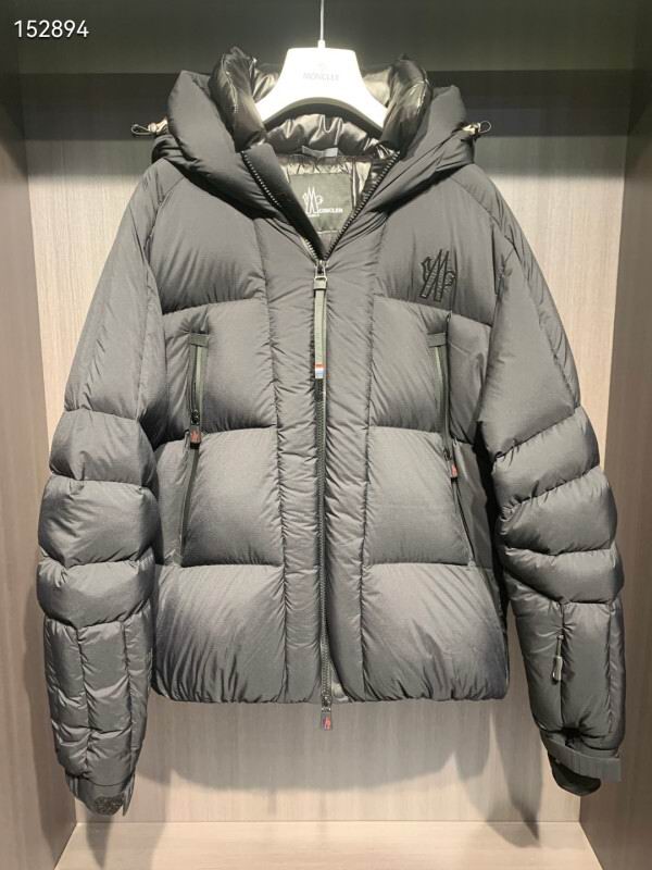 Moncler sz1-5 26yr323