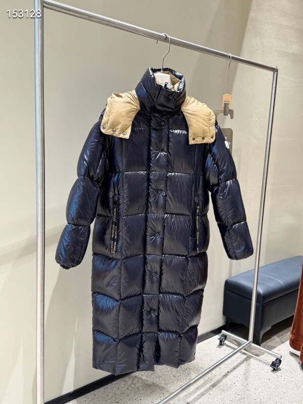 Moncler sz0-3 26yr327