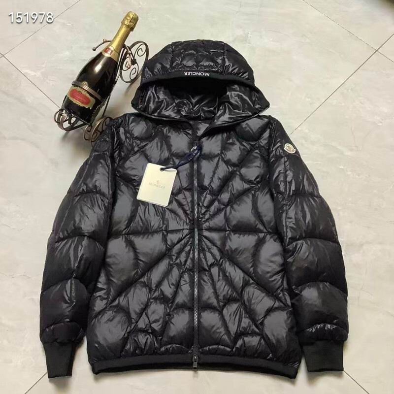 Moncler sz1-5 26yr370
