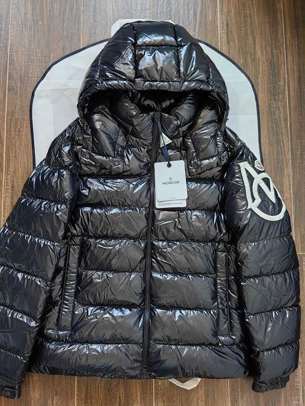 Moncler sz1-5 26yr427