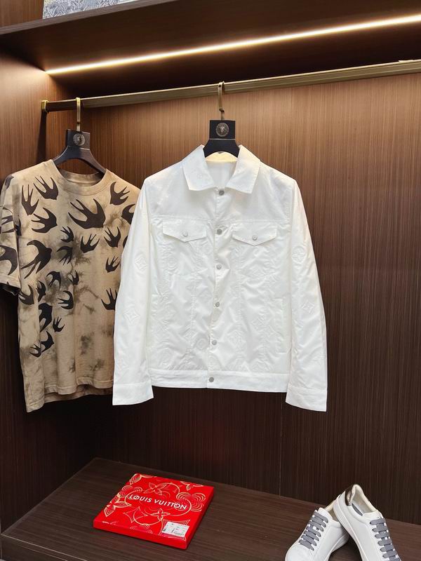 LV Jacket  25w