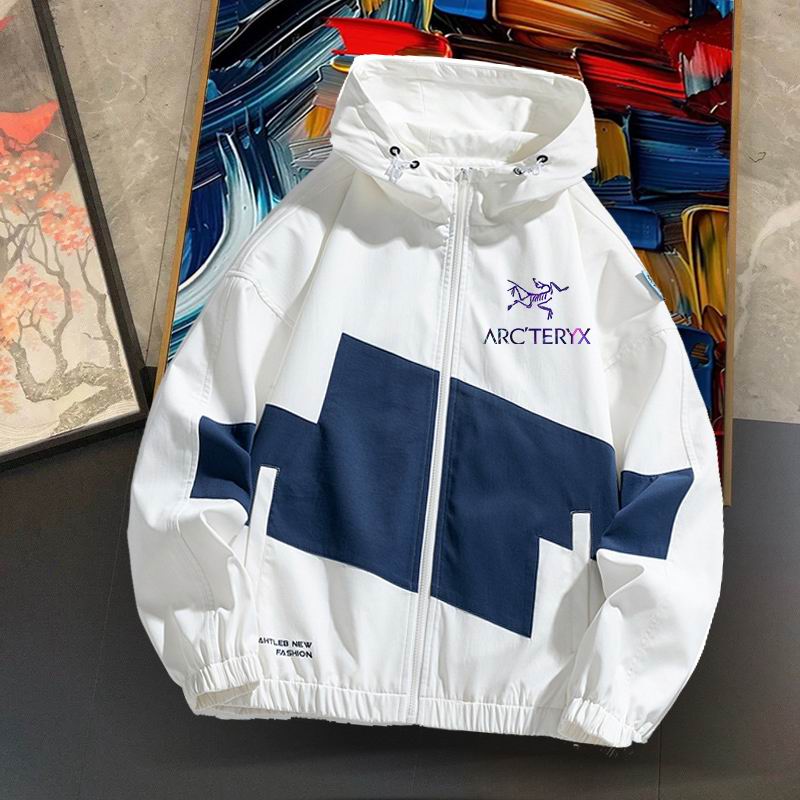 Arcteryx M-XL 11Lr18