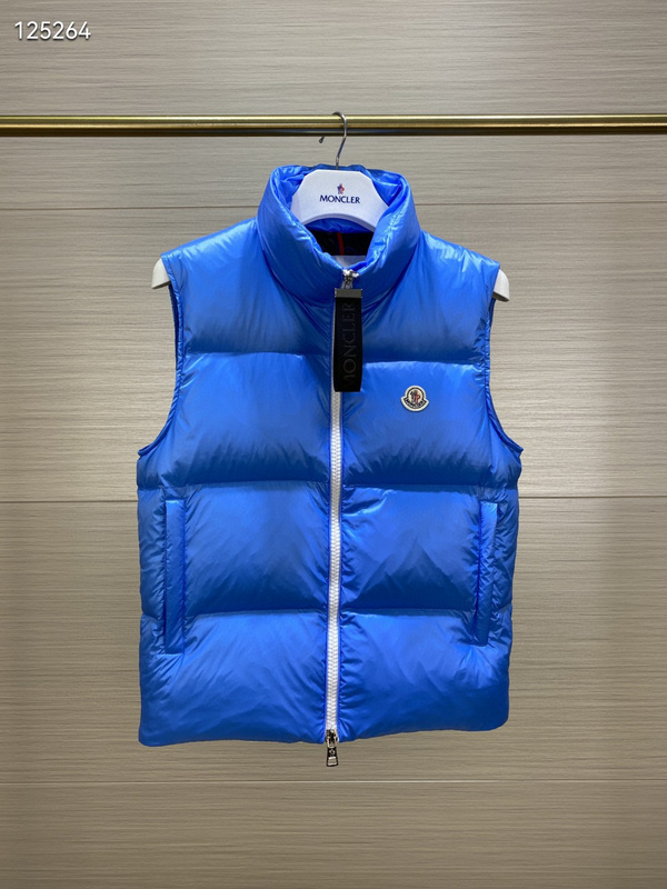 Moncler sz1-5 26yr15