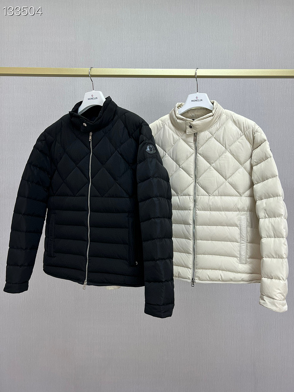 Moncler sz1-5 26yr25