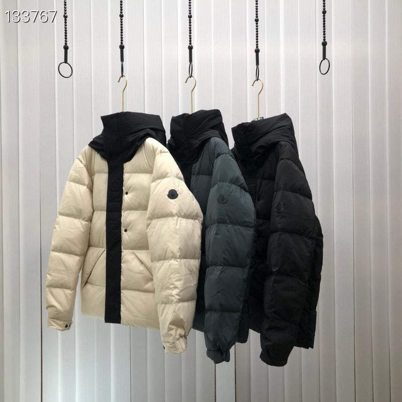 Moncler sz1-5 26yr36