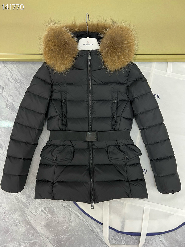 Moncler sz1-5 26yr180