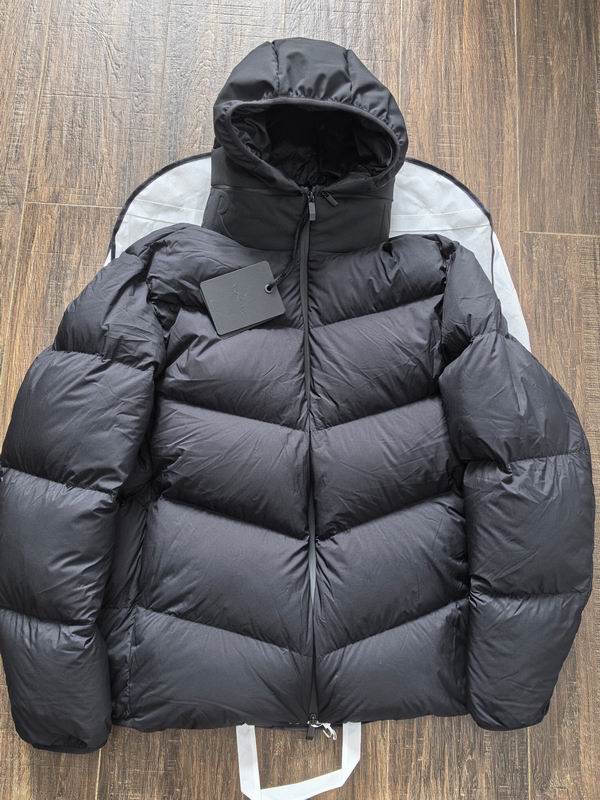 Moncler sz1-5 24cr108
