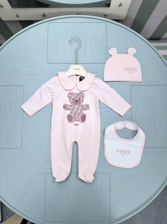 Fendi sz0-3 3-6 6-9 9-12 12-18 18-24 123